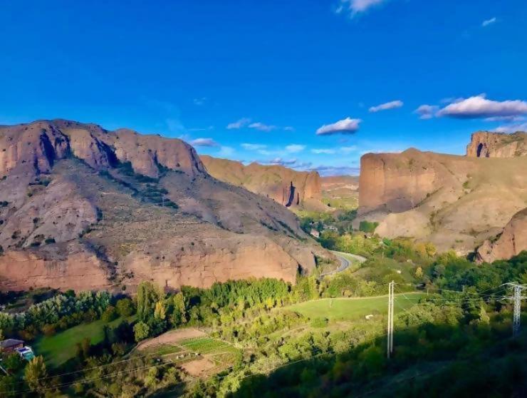 Un Apartamento Con Vistas Viguera Bagian luar foto